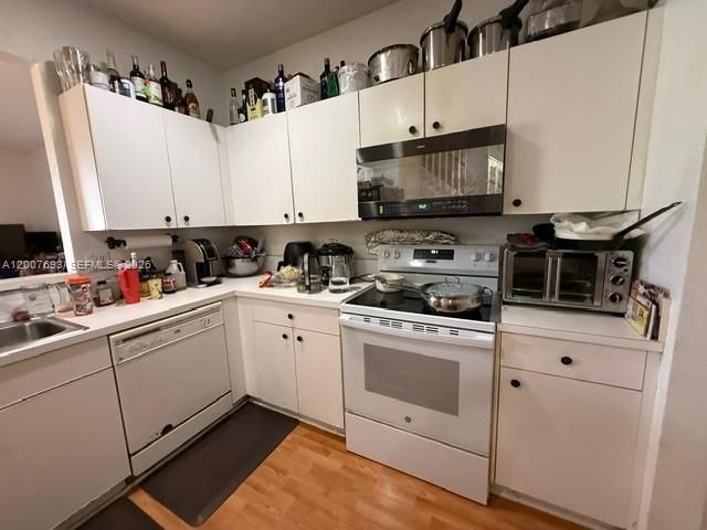 5424 NW 90th Ave , Sunrise, FL 33351 Photo