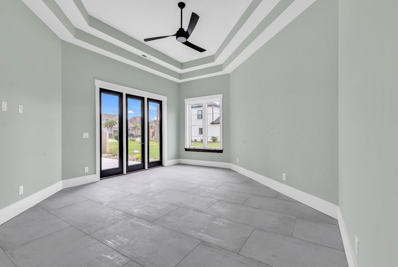 891 Waterton Ave.  Photo 30