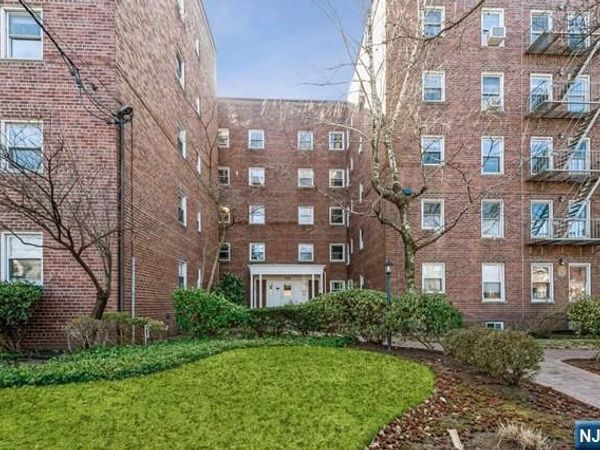326 N Bridge Plaza 1G, Unit 1G, FORT LEE, NJ 07024