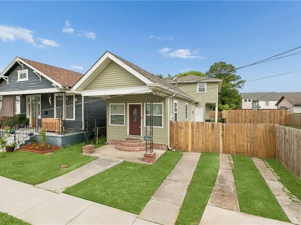 3020 BURDETTE Street, New Orleans, LA 70125