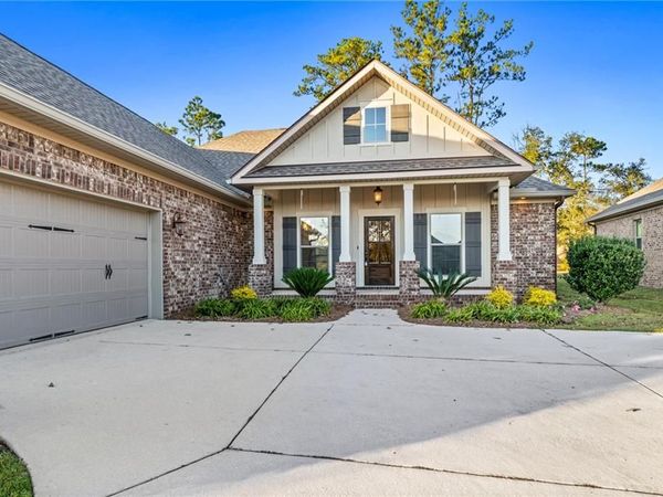 7817 Hemlock Street, Daphne, AL 36527