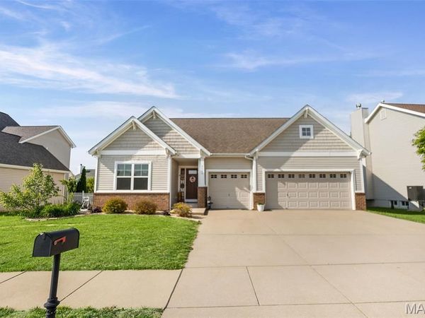 2648 Cheyenne Wells Drive, Belleville, IL 62221