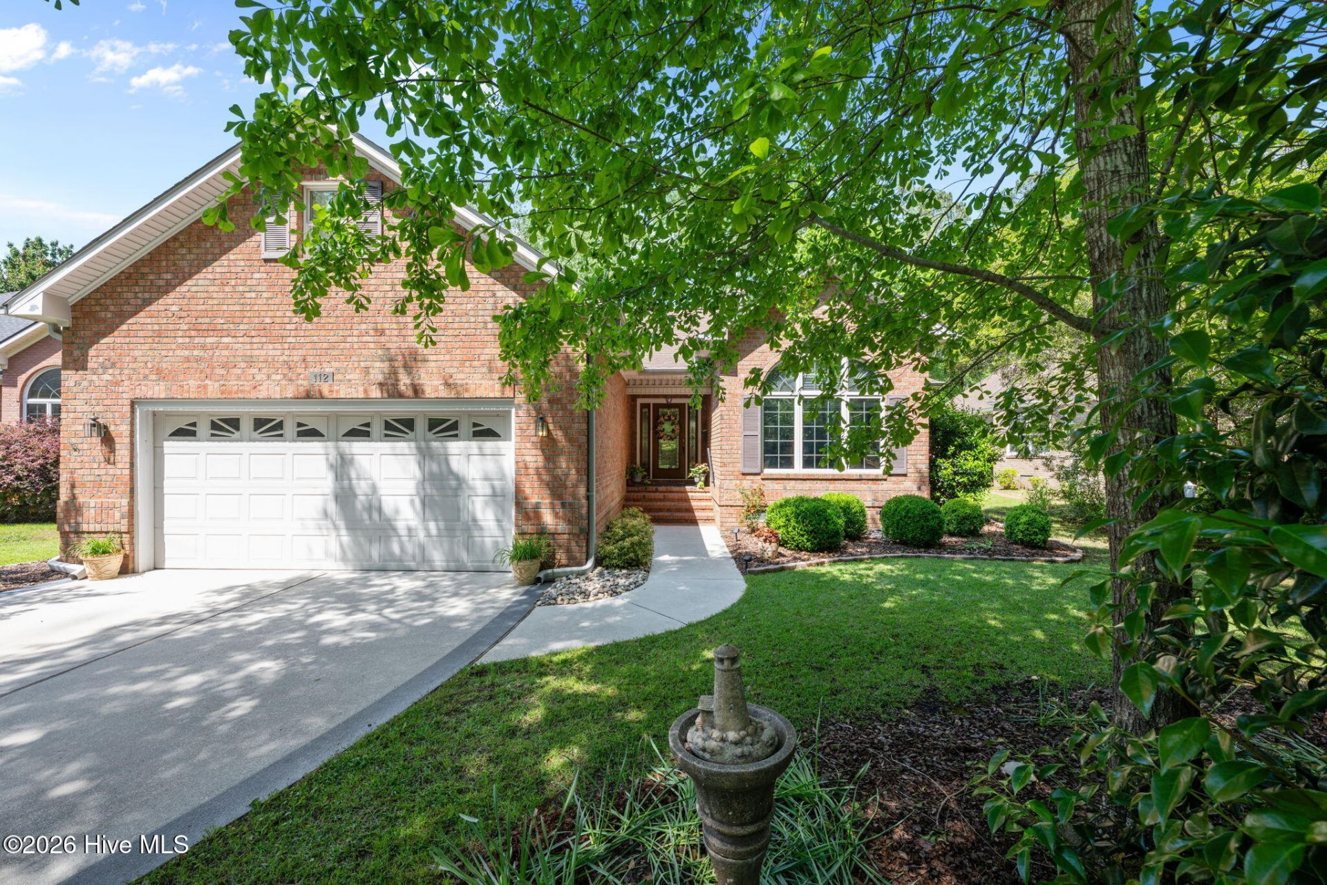 112 Southern Hills Drive, New Bern, NC 28562 Main Photo