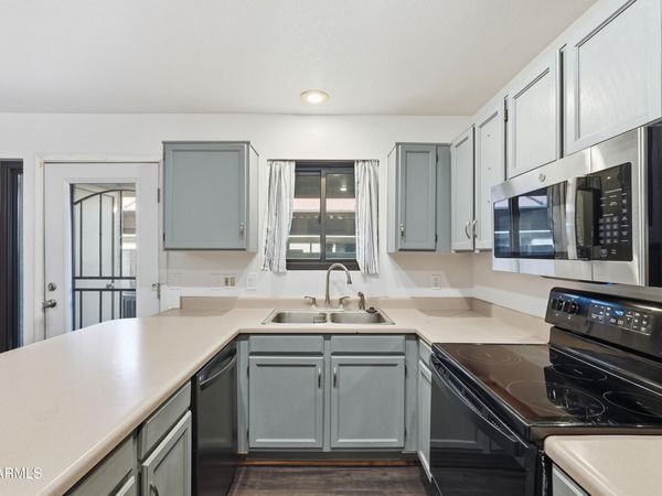 6262 E BROWN Road, Unit 10, Mesa, AZ 85205