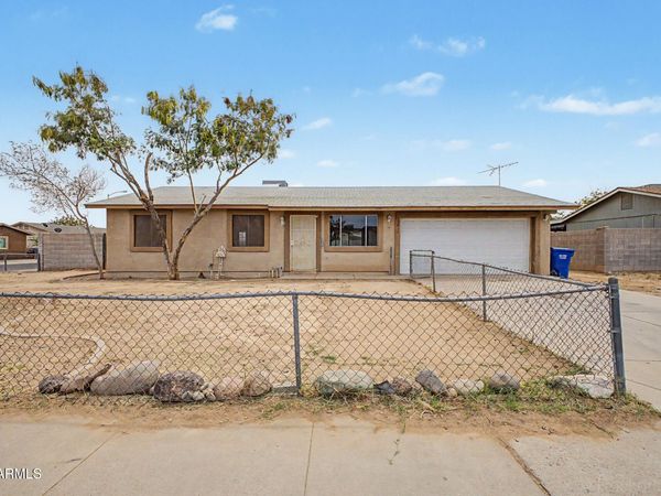 10811 W TURNEY Avenue, Phoenix, AZ 85037