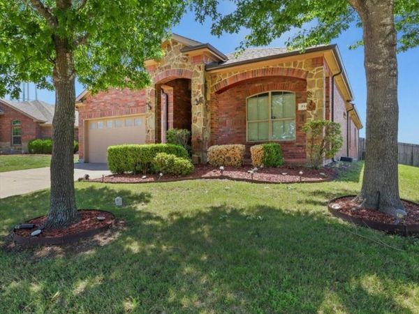 714 Bayou Drive, Glenn Heights, TX 75154