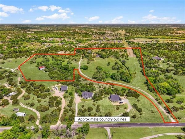 1145 Veal Station Road, Unit A, Weatherford, TX 76085