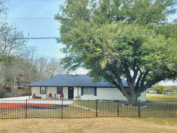115 Rebecca Road, Sunnyvale, TX 75182