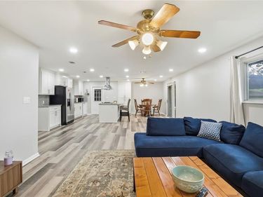 6425 Brentwood Drive, Fort Worth, TX 76112