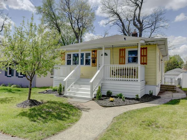 6926 Alexander Avenue, Hammond, IN 46323