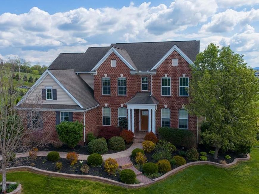 5 Bella Vista Drive, Mechanicsburg, PA 17050 Main Photo