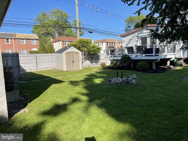 2047 WALNUT STREET , HOLMES, PA 19043