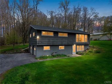 5839 Winacre Drive , La Fayette, NY 13084