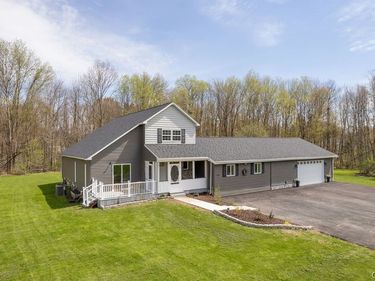 817 Fyler Road , Chittenango, NY 13037