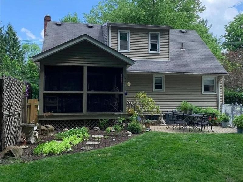 450 Bell Street, Chagrin Falls, OH 44022 Photo 3