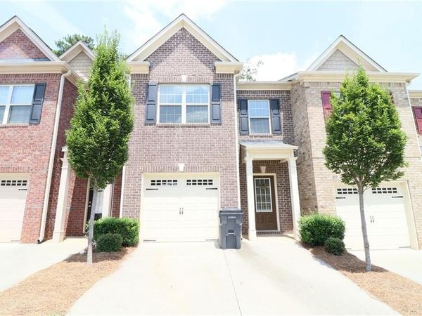 323 Knelston Oak Drive , Suwanee, GA 30024