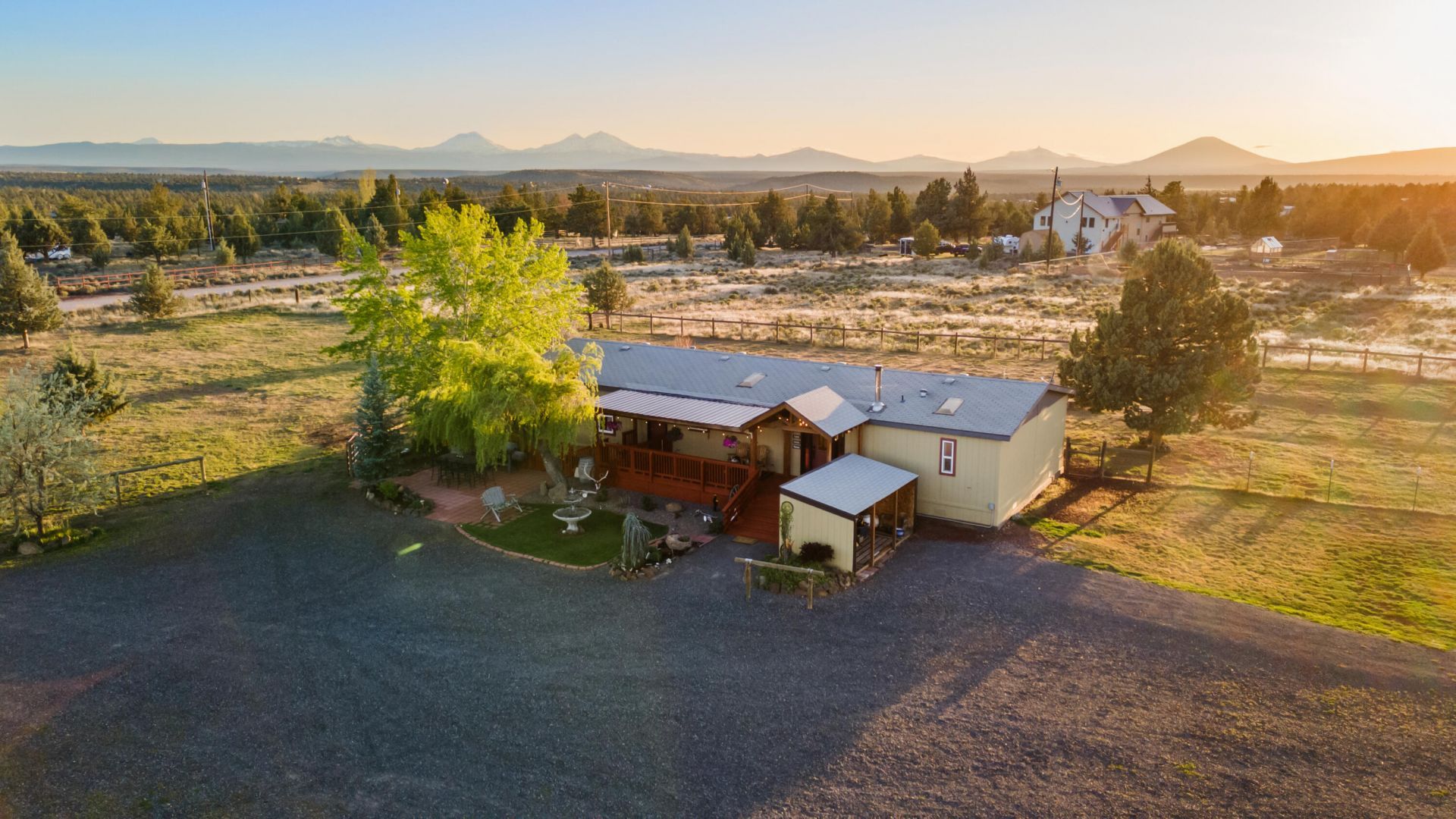 6216 SW Groundhog Road, Terrebonne, OR 97760 Main Photo