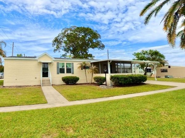 1101 Chamberlin Blvd, Port Orange, FL 32127