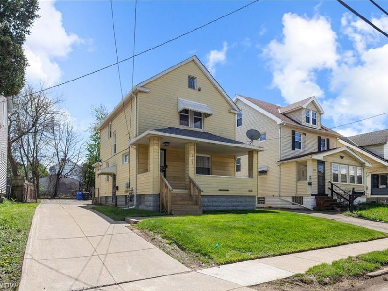 9106 Connecticut Avenue, Cleveland, OH 44105 Photo 2