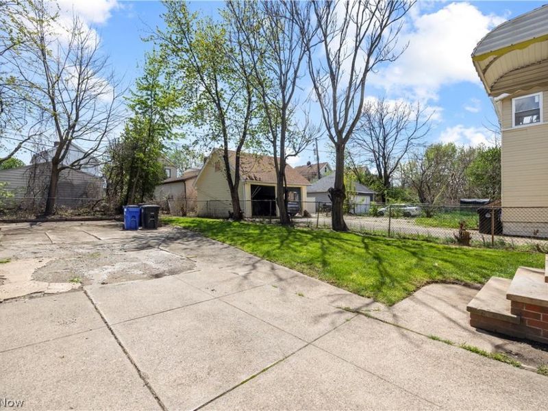9106 Connecticut Avenue, Cleveland, OH 44105 Photo 31