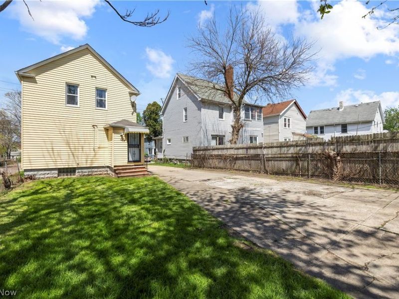 9106 Connecticut Avenue, Cleveland, OH 44105 Photo 33