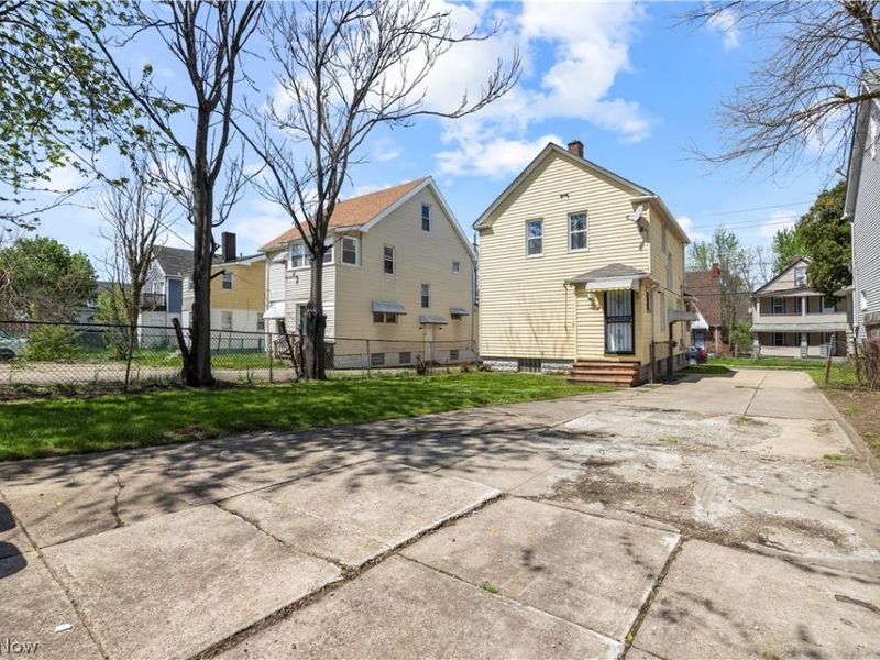 9106 Connecticut Avenue, Cleveland, OH 44105 Photo 34