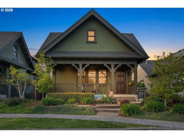 1760 GWINN ST, Monmouth, OR 97361