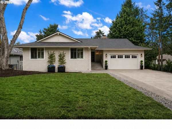 2157 WEMBLEY PL, Lake Oswego, OR 97034