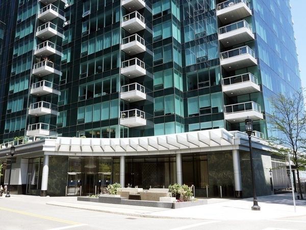 22 Liberty, Unit 6G, Boston, MA 02210