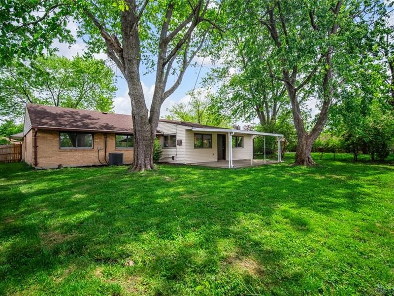 6119 Rosebury Drive, Huber Heights, OH 45424 Photo 4