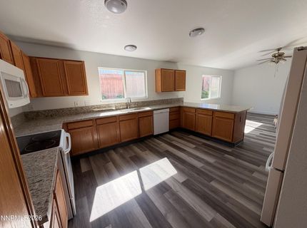 7326 Warhol Drive, Sun Valley, NV 89433 Photo
