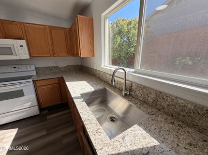 7326 Warhol Drive, Sun Valley, NV 89433 Photo