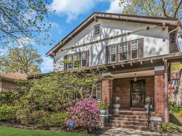 116 82nd Road , Kew Gardens, NY 11415