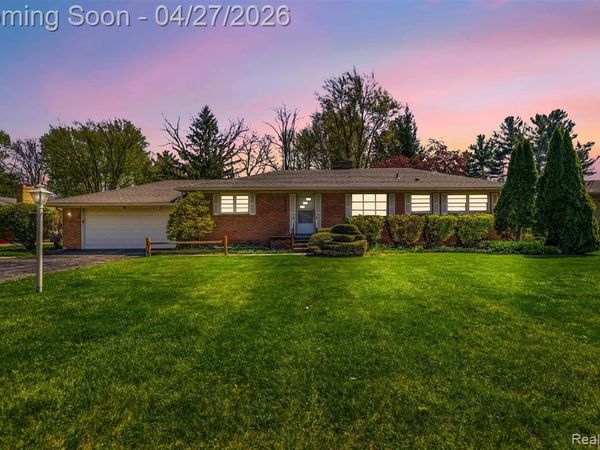 38210 Radde Street, Clinton Twp, MI 48036