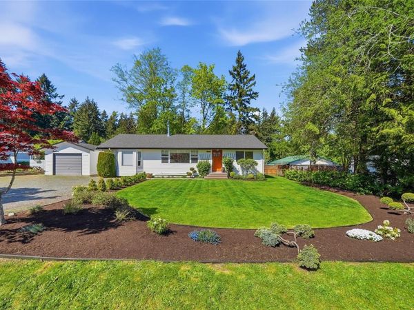 2395 Collins Cres, Nanoose Bay, BC V9P 9K4