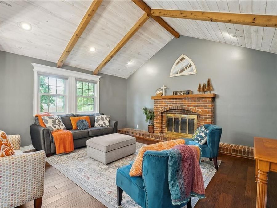 Property Image 6