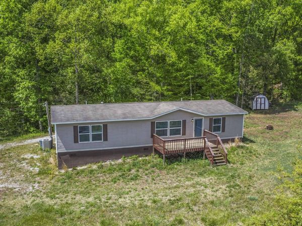 629 Yarnell Rd, Clinton, TN 37716