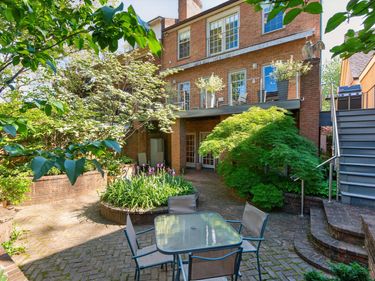 350 New Street, Lexington, KY 40507