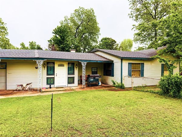 208 S Campbell Avenue , Oilton, OK 74052