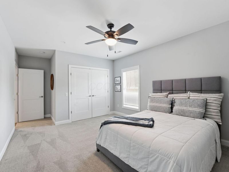 5211 Highpointe Lakes Drive , Unit 105, Westerville, OH 43081 Photo 10