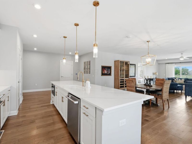 5211 Highpointe Lakes Drive , Unit 105, Westerville, OH 43081 Photo 16