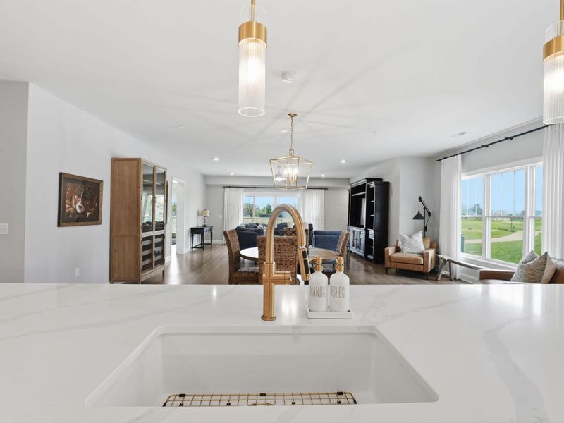 5211 Highpointe Lakes Drive , Unit 105, Westerville, OH 43081 Photo 17