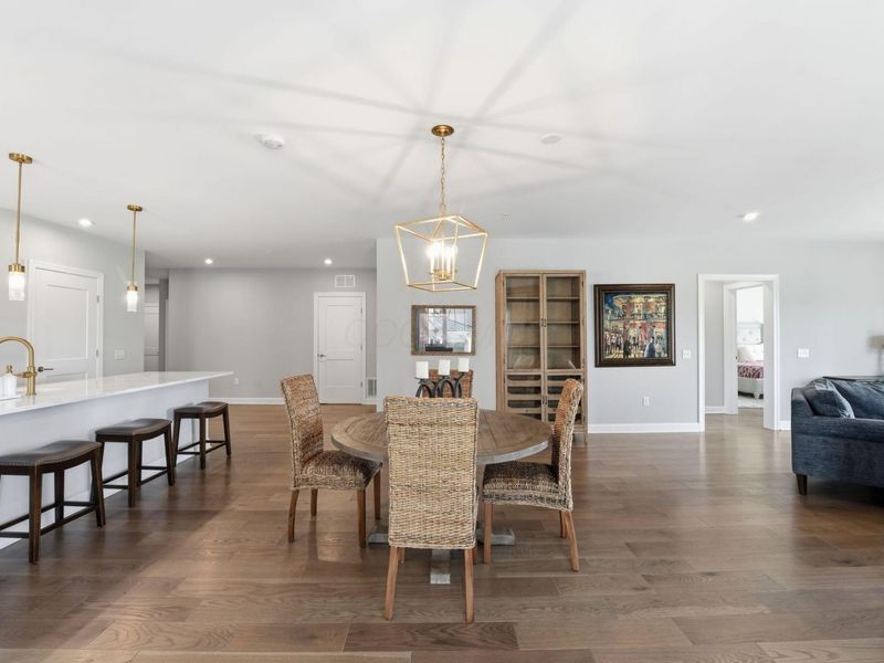 5211 Highpointe Lakes Drive , Unit 105, Westerville, OH 43081 Photo 24