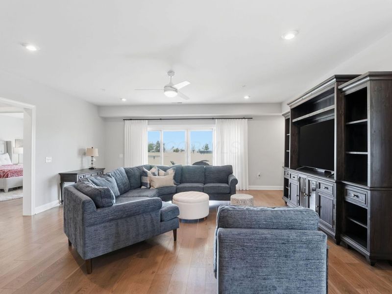 5211 Highpointe Lakes Drive , Unit 105, Westerville, OH 43081 Photo 26