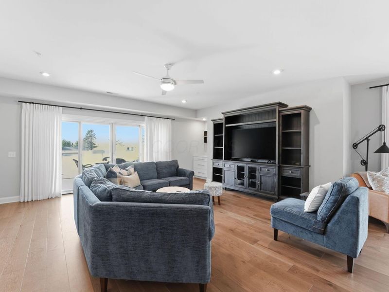 5211 Highpointe Lakes Drive , Unit 105, Westerville, OH 43081 Photo 28