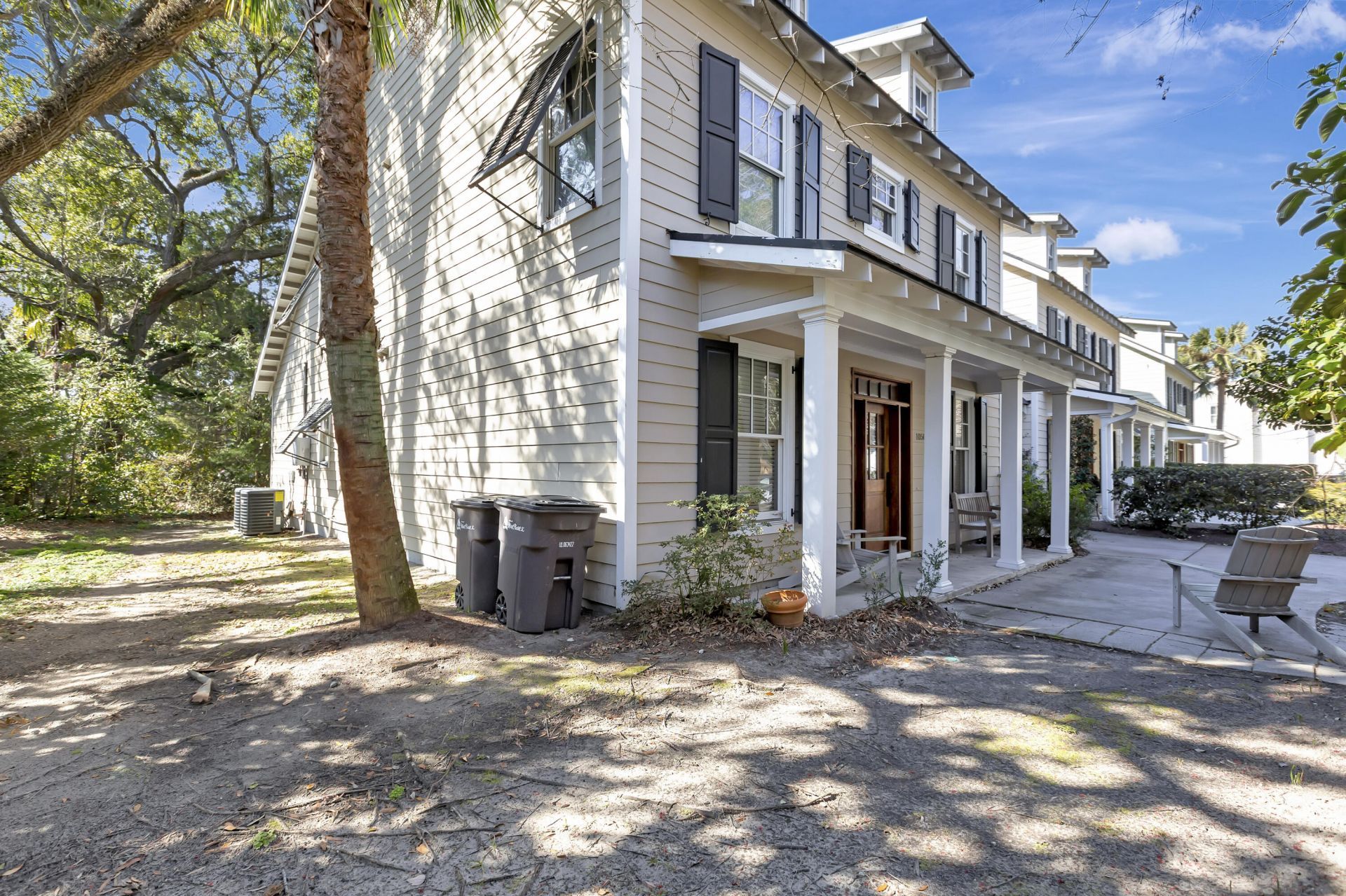 1050 Phillips Park Drive Photo 4