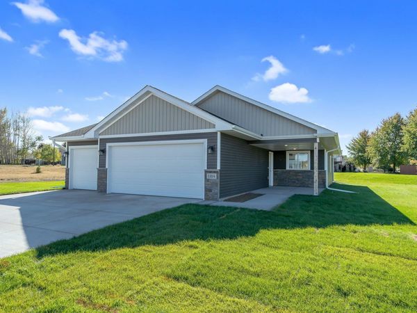 1334 E Aspen Drive , Saint Croix Falls, WI 54024