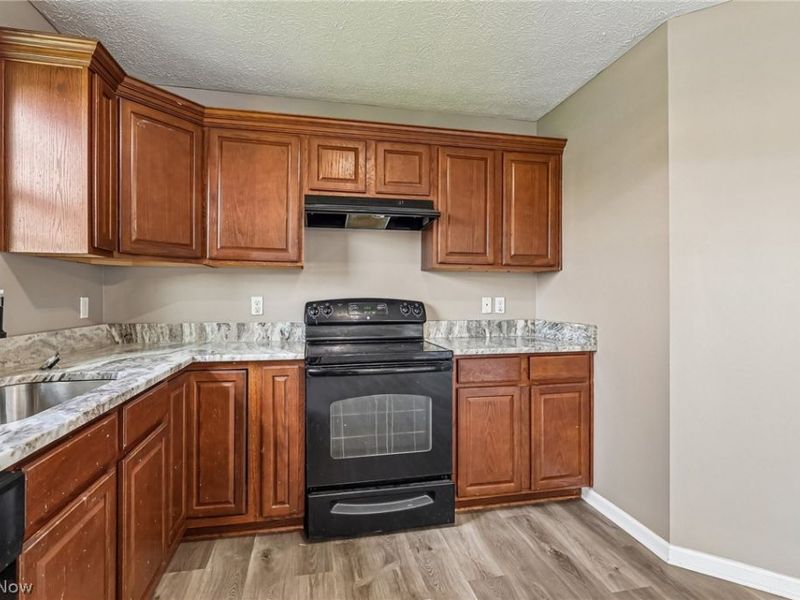 38210 Kingston Drive, North Ridgeville, OH 44039 Photo 15