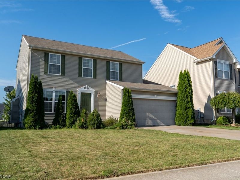 38210 Kingston Drive, North Ridgeville, OH 44039 Photo 2