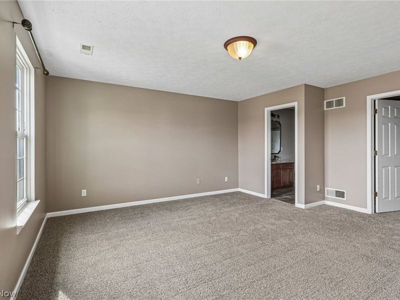 38210 Kingston Drive, North Ridgeville, OH 44039 Photo 20